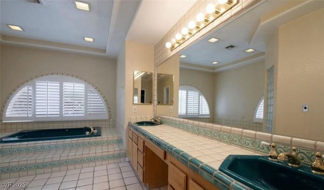 3930 Placita Del Rico, Las Vegas, NV 89120