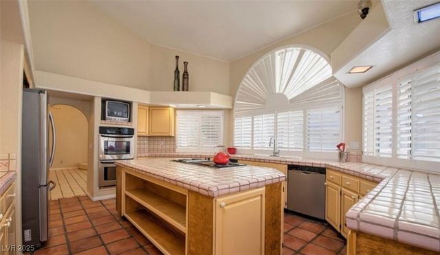 3930 Placita Del Rico, Las Vegas, NV 89120