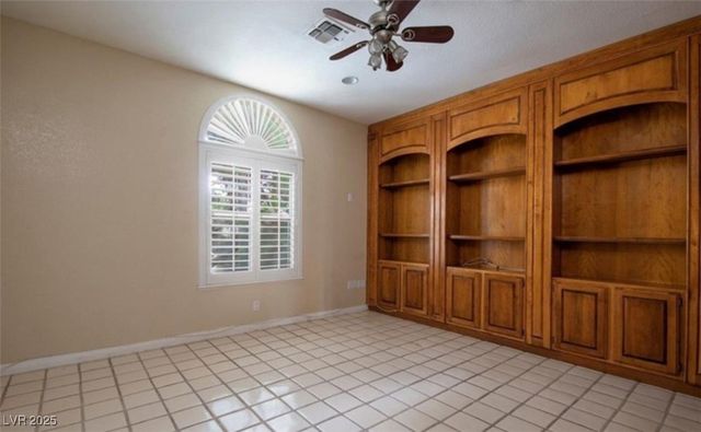 3930 Placita Del Rico, Las Vegas, NV 89120