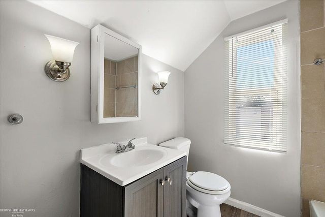 10500 Somerset Street, Detroit, MI 48224