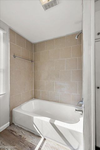 10500 Somerset Street, Detroit, MI 48224