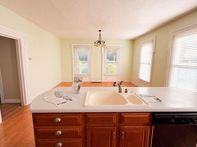 6649 122nd Avenue, Fennville, MI 49408