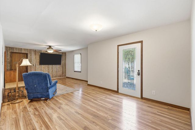 6649 122nd Avenue, Fennville, MI 49408