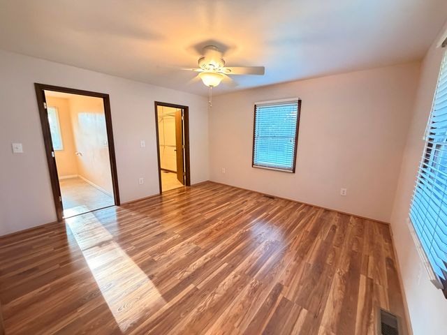 6649 122nd Avenue, Fennville, MI 49408