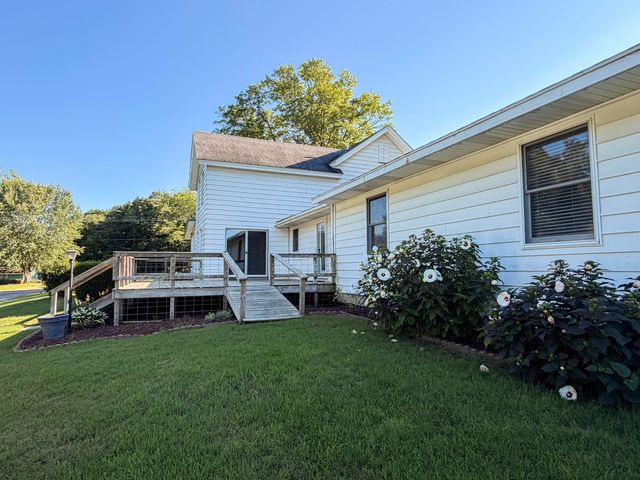 6649 122nd Avenue, Fennville, MI 49408