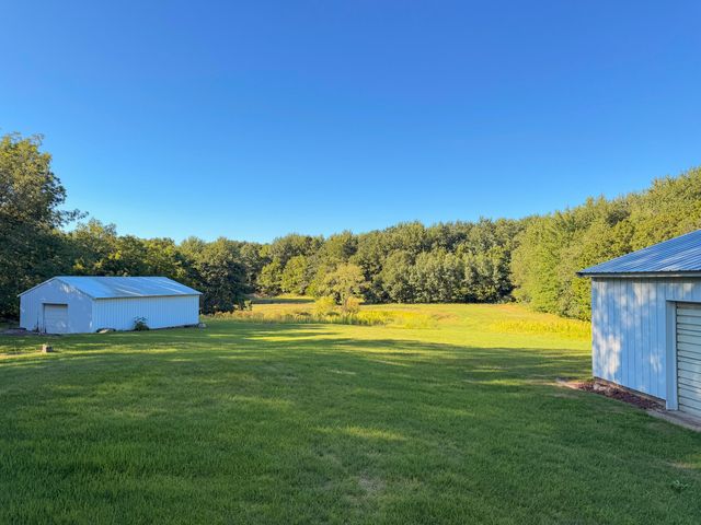 6649 122nd Avenue, Fennville, MI 49408