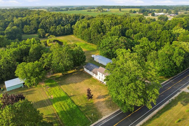 6649 122nd Avenue, Fennville, MI 49408
