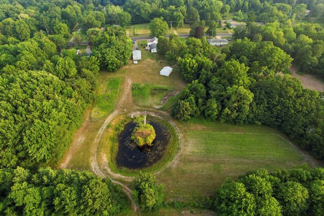 6649 122nd Avenue, Fennville, MI 49408