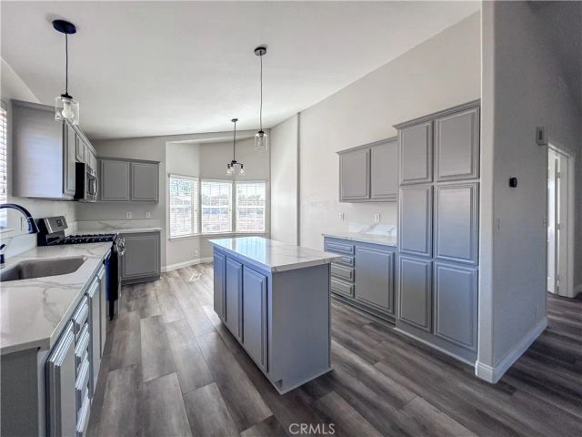 40705 Calle Vecina, Temecula, CA 92592