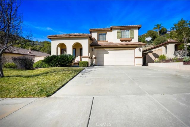 29483 Rock Point, Lake Elsinore, CA 92530