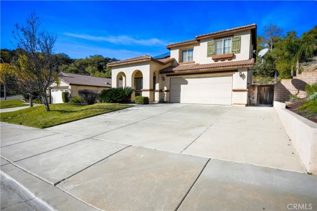 29483 Rock Point, Lake Elsinore, CA 92530