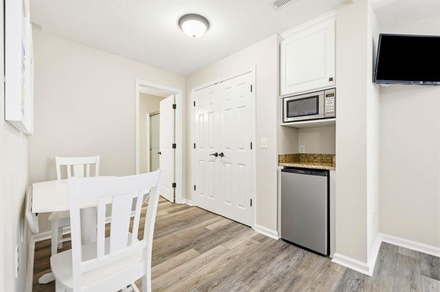 10 Palmas Dr., Surfside Beach, SC 29575