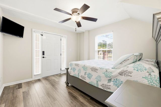 10 Palmas Dr., Surfside Beach, SC 29575