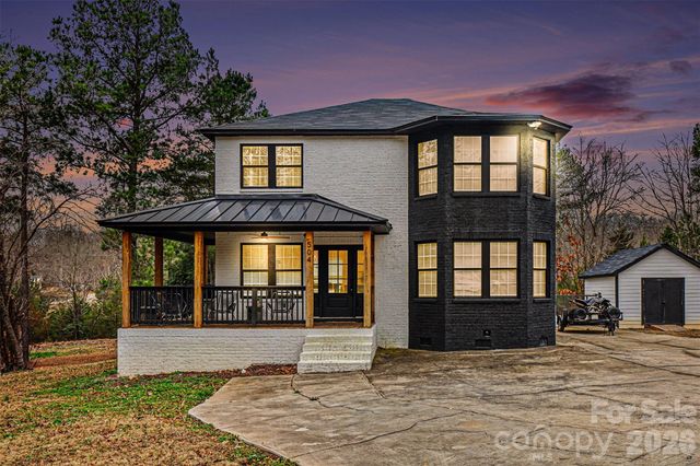 504 Six Mile Creek Road, Lancaster, SC 29720