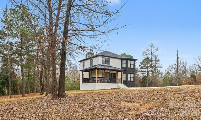 504 Six Mile Creek Road, Lancaster, SC 29720