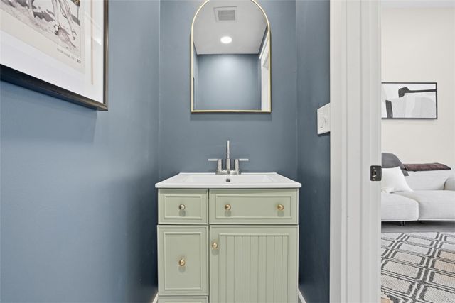 804 Cedar Ave, East Allegheny, PA 15212