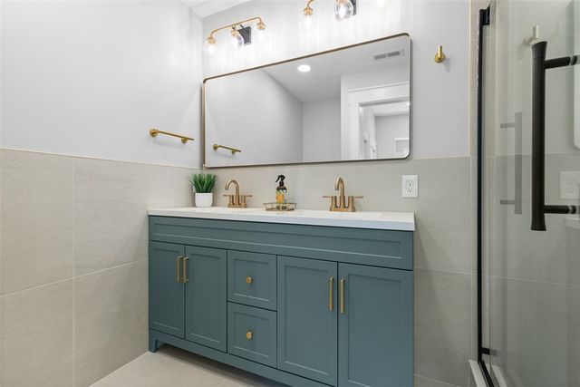 804 Cedar Ave, East Allegheny, PA 15212