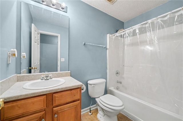 4455 Ivy Fork Drive, Loganville, GA 30052