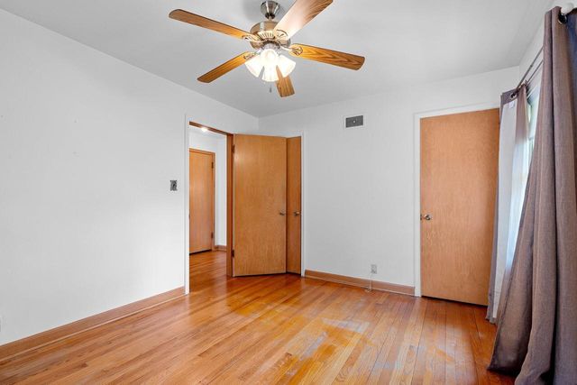 6339 BAY RIDGE AVENUE, Whitefish Bay, WI 53217