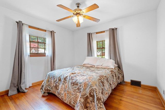 6339 BAY RIDGE AVENUE, Whitefish Bay, WI 53217