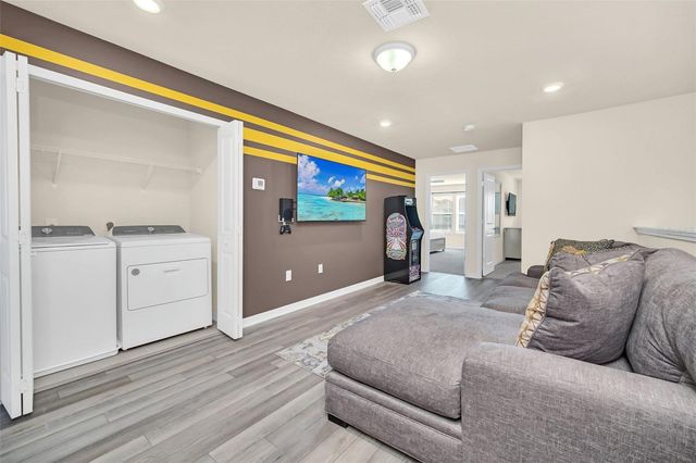 4034 LANA AVENUE, Davenport, FL 33897
