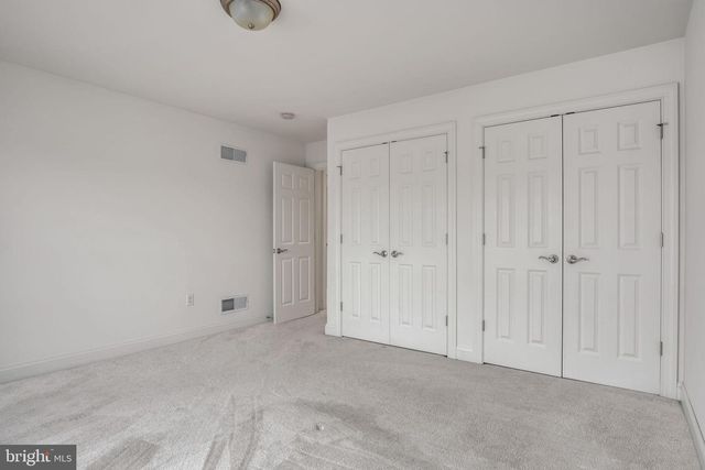 6 JAMESTOWN SQ, Mechanicsburg, PA 17050