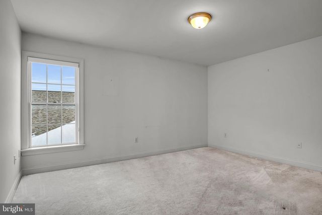 6 JAMESTOWN SQ, Mechanicsburg, PA 17050