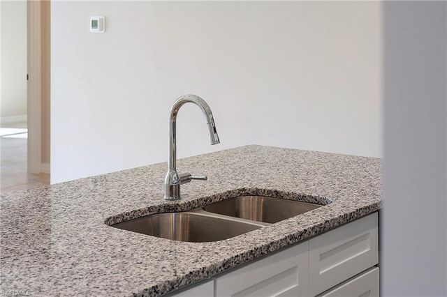 536 NW 20th ST, Cape Coral, FL 33993