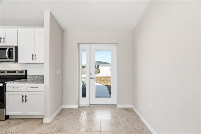 536 NW 20th ST, Cape Coral, FL 33993