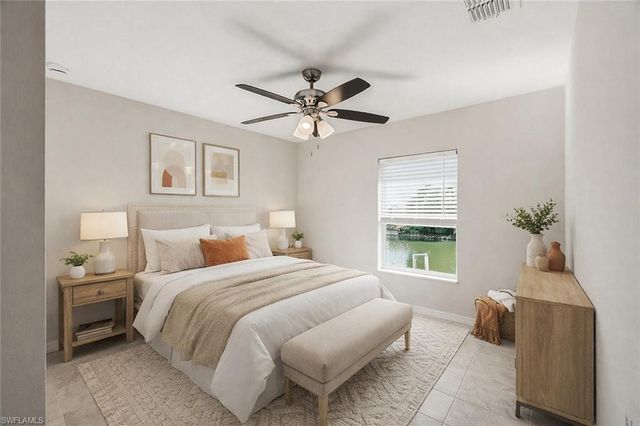 536 NW 20th ST, Cape Coral, FL 33993