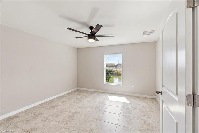 536 NW 20th ST, Cape Coral, FL 33993