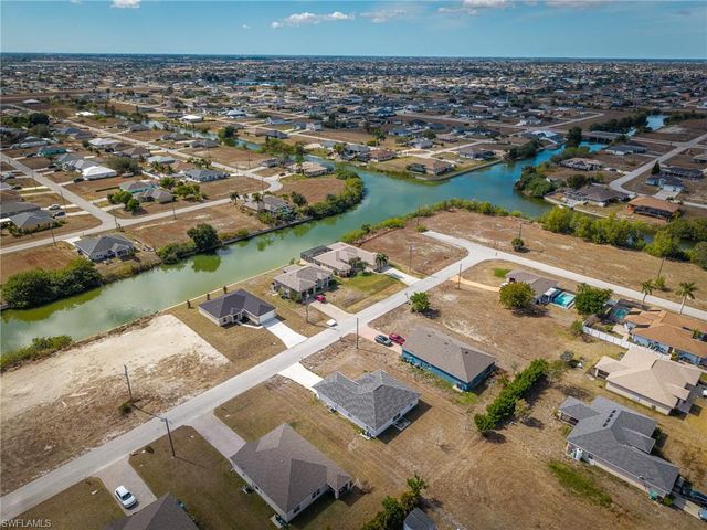 536 NW 20th ST, Cape Coral, FL 33993