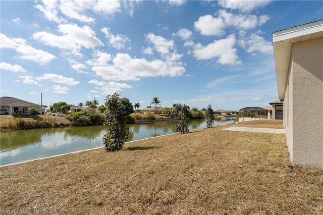 536 NW 20th ST, Cape Coral, FL 33993