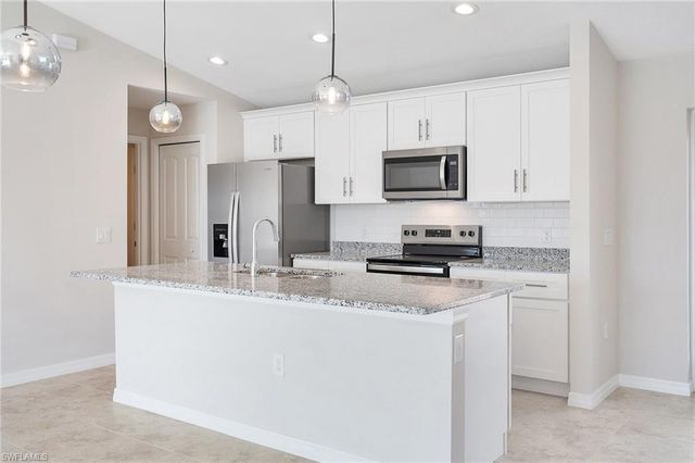 536 NW 20th ST, Cape Coral, FL 33993