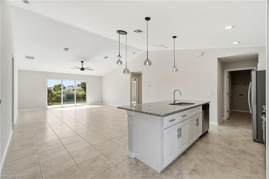 Image 11 of property listing at 536 NW 20th ST, Cape Coral, FL 33993