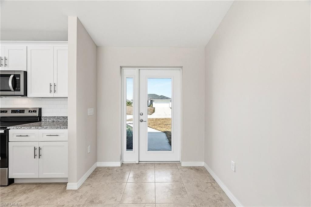 Image 12 of property listing at 536 NW 20th ST, Cape Coral, FL 33993