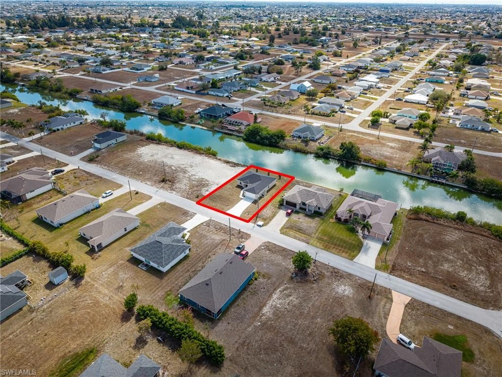 Image 37 of property listing at 536 NW 20th ST, Cape Coral, FL 33993