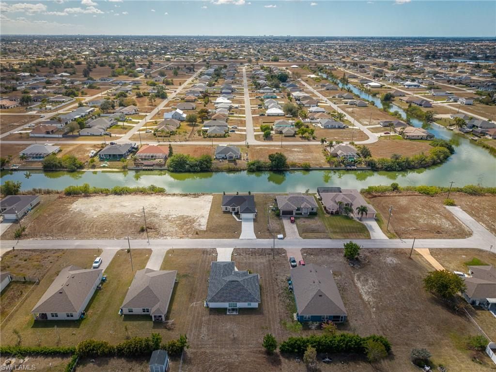 Image 42 of property listing at 536 NW 20th ST, Cape Coral, FL 33993