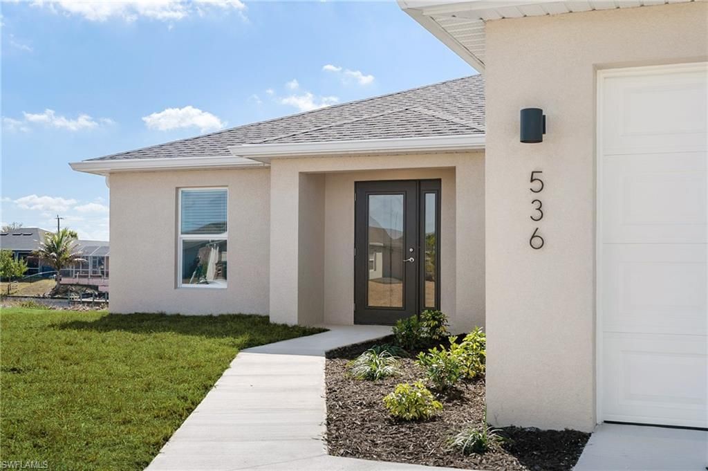 Image 6 of property listing at 536 NW 20th ST, Cape Coral, FL 33993