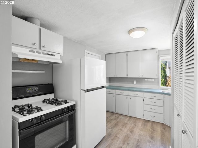 209 Ne 192ND Ave, Portland, OR 97230