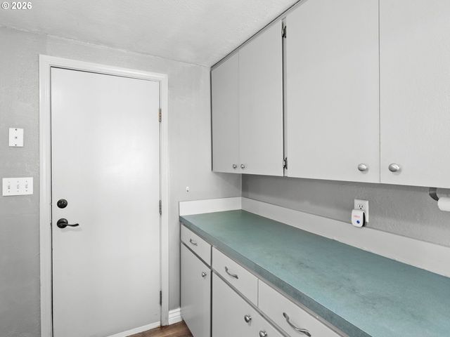 209 Ne 192ND Ave, Portland, OR 97230