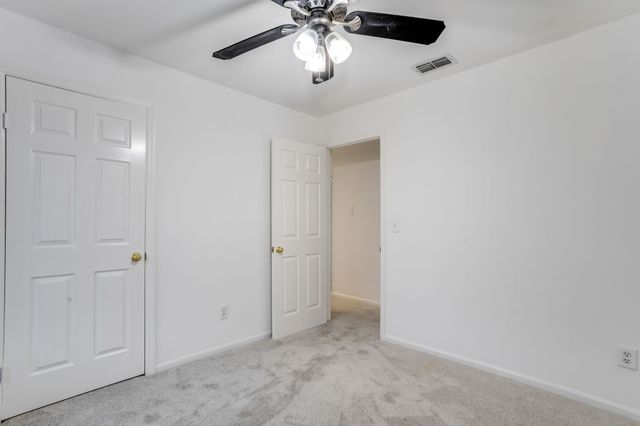 413 Fox Creek Court, Denton, TX 76209