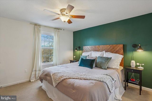 9201 BROADWATER DR, Gaithersburg, MD 20879