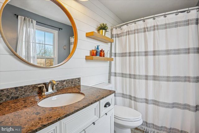 9201 BROADWATER DR, Gaithersburg, MD 20879