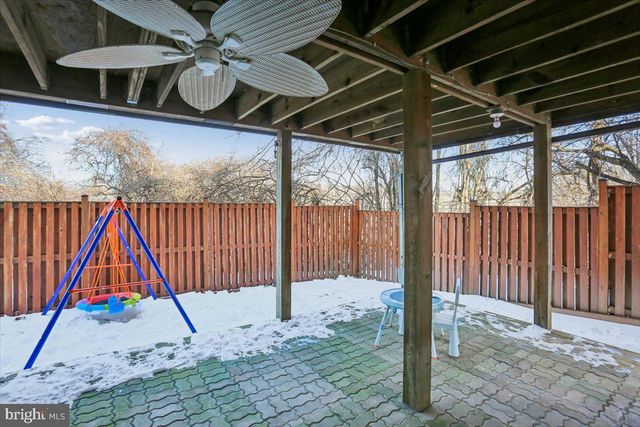 9201 BROADWATER DR, Gaithersburg, MD 20879