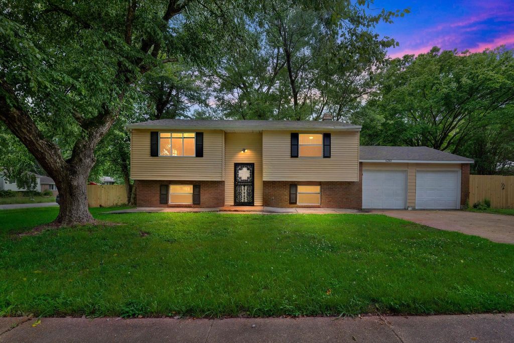 6283 CRANBURY PARK DR, Memphis, TN 38141