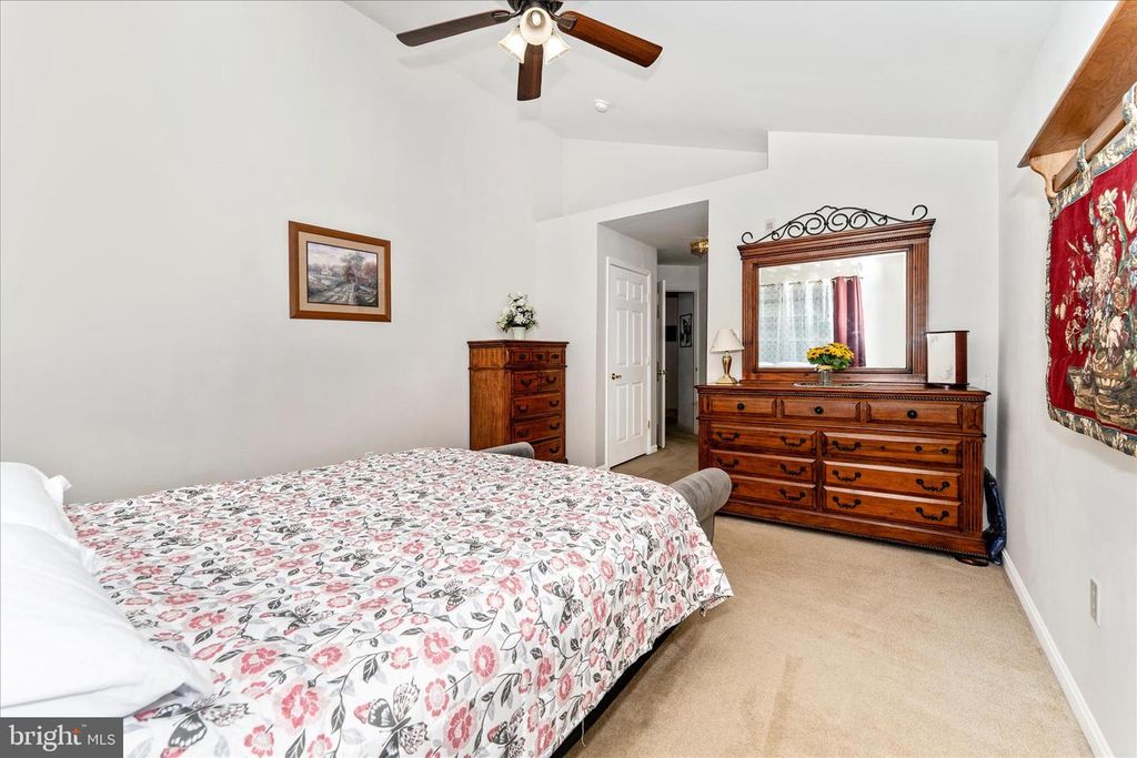 Image 23 of property listing at 2513 SHELLEY CIR #9 3D, Frederick, MD 21702
