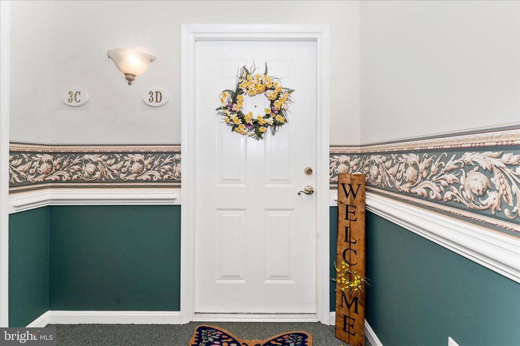 Image 2 of property listing at 2513 SHELLEY CIR #9 3D, Frederick, MD 21702