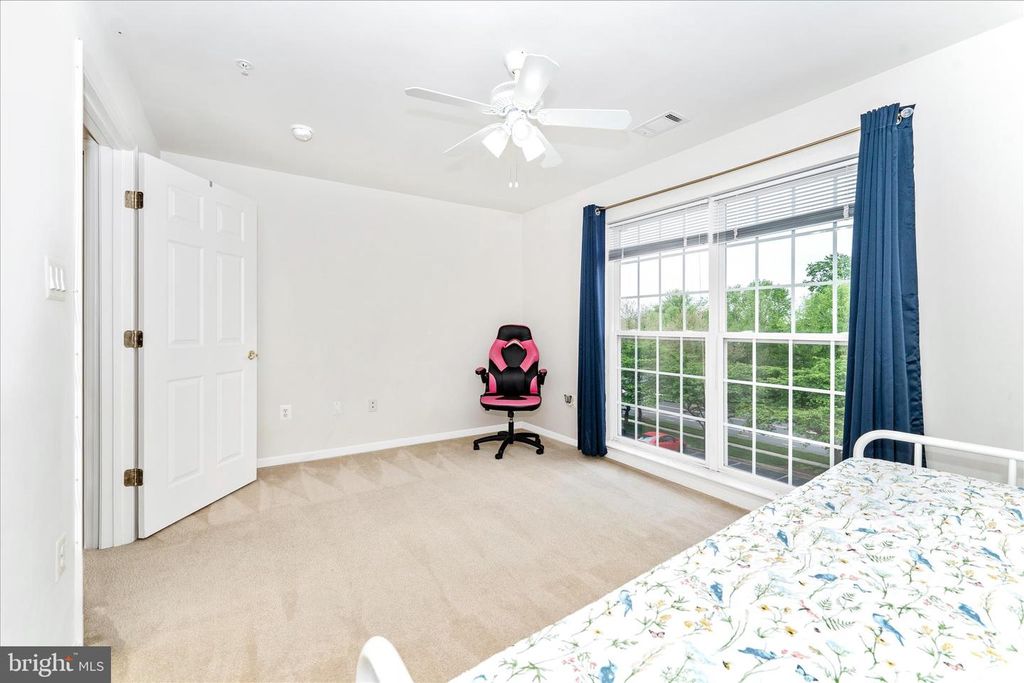 Image 28 of property listing at 2513 SHELLEY CIR #9 3D, Frederick, MD 21702