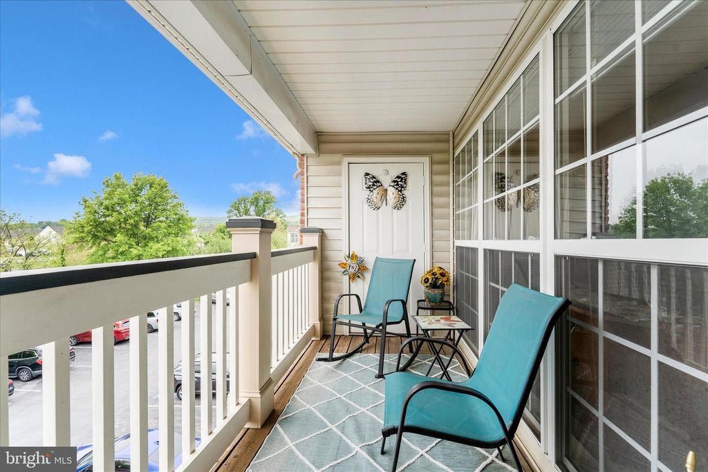 Image 31 of property listing at 2513 SHELLEY CIR #9 3D, Frederick, MD 21702